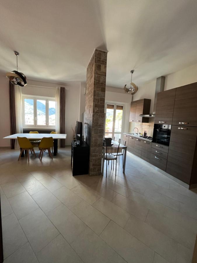 Casa Vacanza Le Mura La Spezia Buitenkant foto